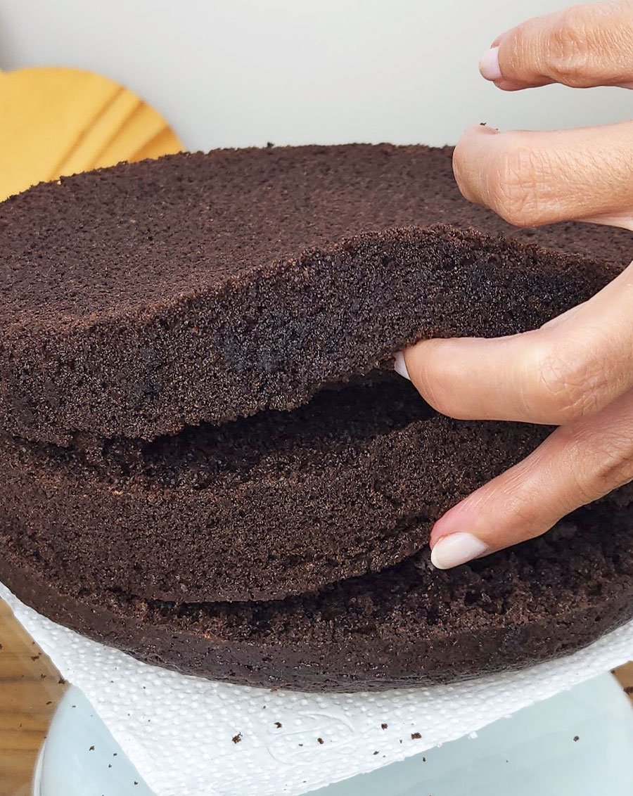 Massa de Bolo de Chocolate para Rechear